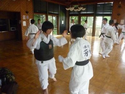 しっかり突いてっ